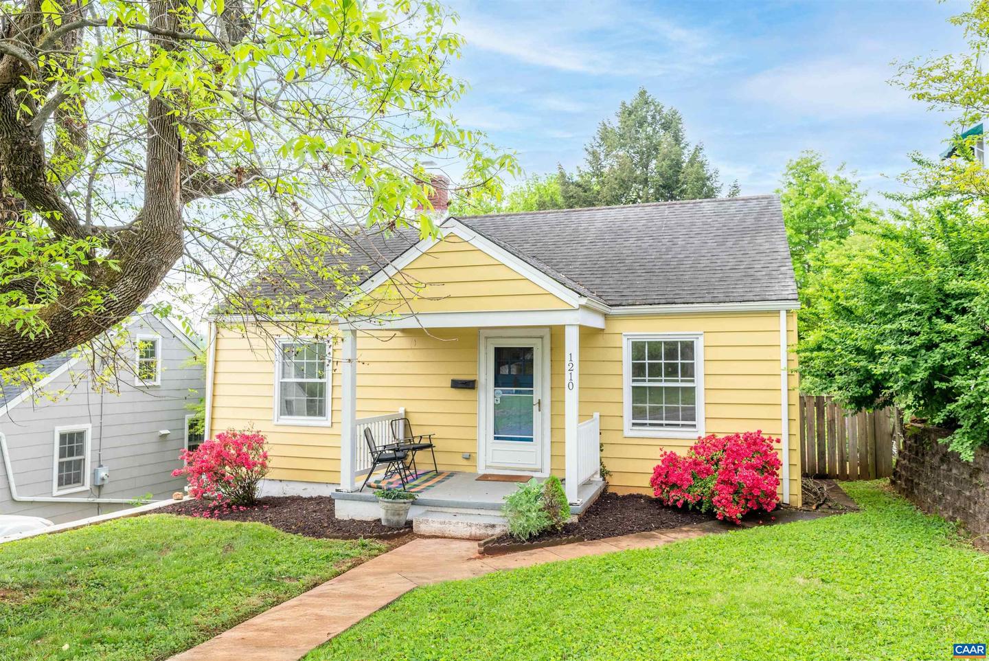 1210 MERIWETHER ST, CHARLOTTESVILLE, Virginia 22902, 2 Bedrooms Bedrooms, ,1 BathroomBathrooms,Residential,For sale,1210 MERIWETHER ST,663913 MLS # 663913