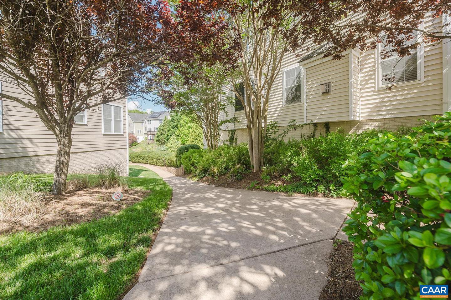 944 RAYMOND RD, CHARLOTTESVILLE, Virginia 22902, 5 Bedrooms Bedrooms, ,4 BathroomsBathrooms,Residential,For sale,944 RAYMOND RD,663907 MLS # 663907