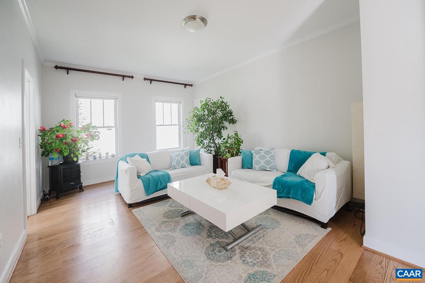 944 RAYMOND RD, CHARLOTTESVILLE, Virginia 22902, 5 Bedrooms Bedrooms, ,4 BathroomsBathrooms,Residential,For sale,944 RAYMOND RD,663907 MLS # 663907