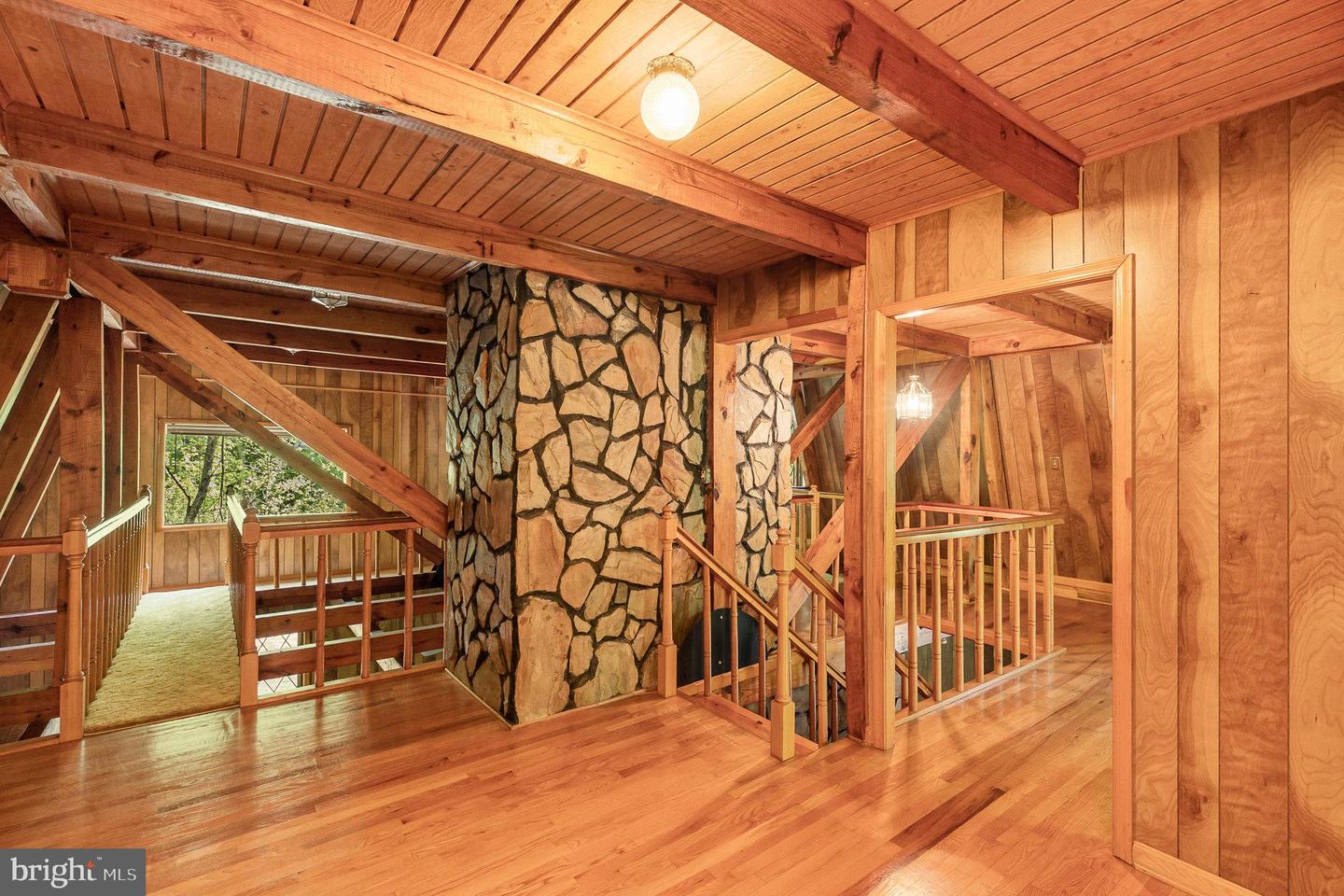 816 HARTWOOD RD, FREDERICKSBURG, Virginia 22406, 3 Bedrooms Bedrooms, ,2 BathroomsBathrooms,Residential,For sale,816 HARTWOOD RD,VAST2038418 MLS # VAST2038418