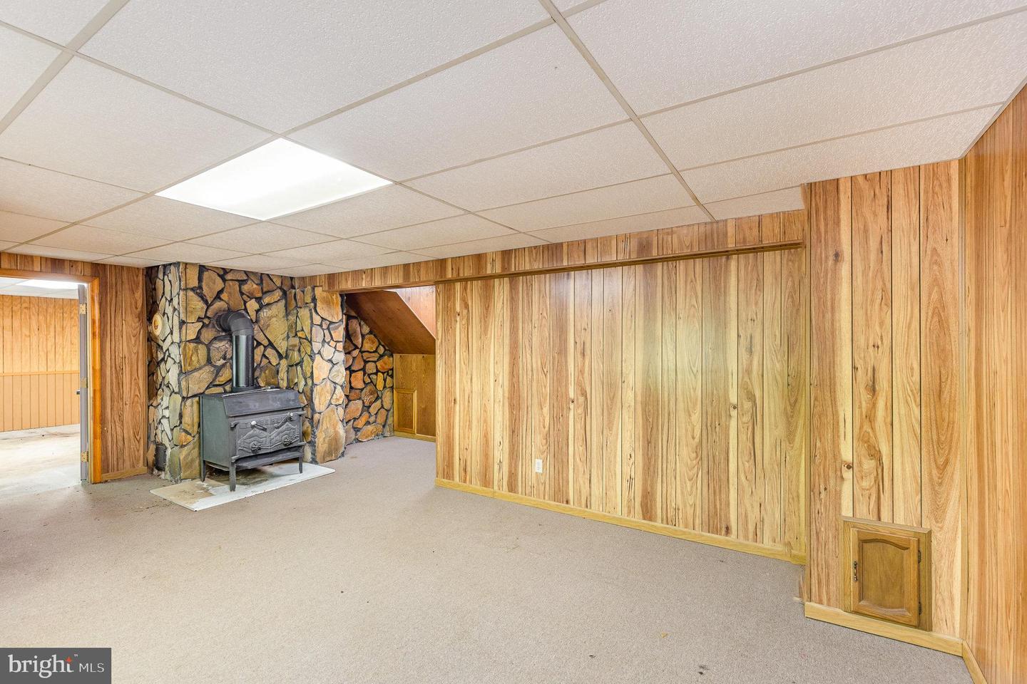 816 HARTWOOD RD, FREDERICKSBURG, Virginia 22406, 3 Bedrooms Bedrooms, ,2 BathroomsBathrooms,Residential,For sale,816 HARTWOOD RD,VAST2038418 MLS # VAST2038418