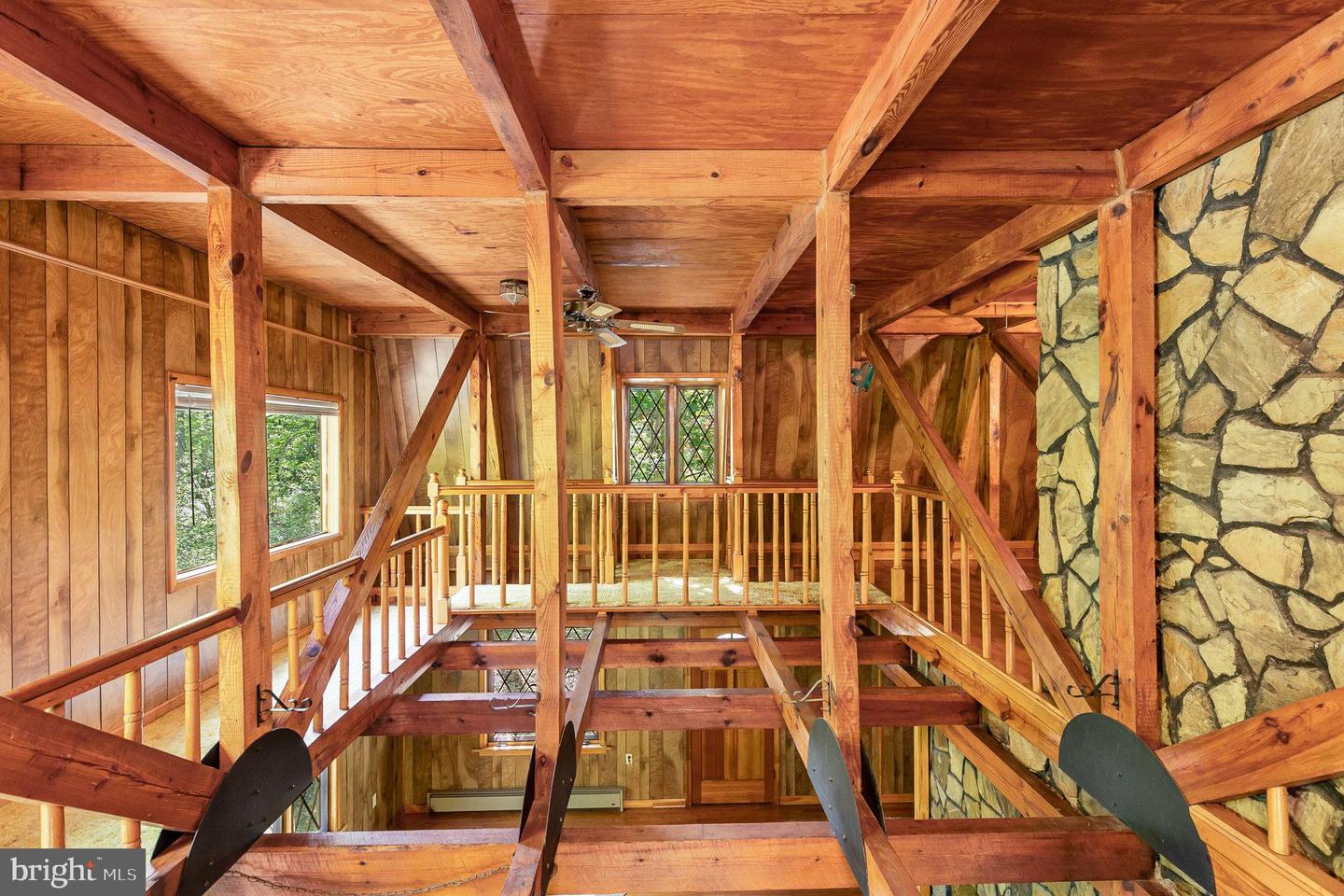 816 HARTWOOD RD, FREDERICKSBURG, Virginia 22406, 3 Bedrooms Bedrooms, ,2 BathroomsBathrooms,Residential,For sale,816 HARTWOOD RD,VAST2038418 MLS # VAST2038418
