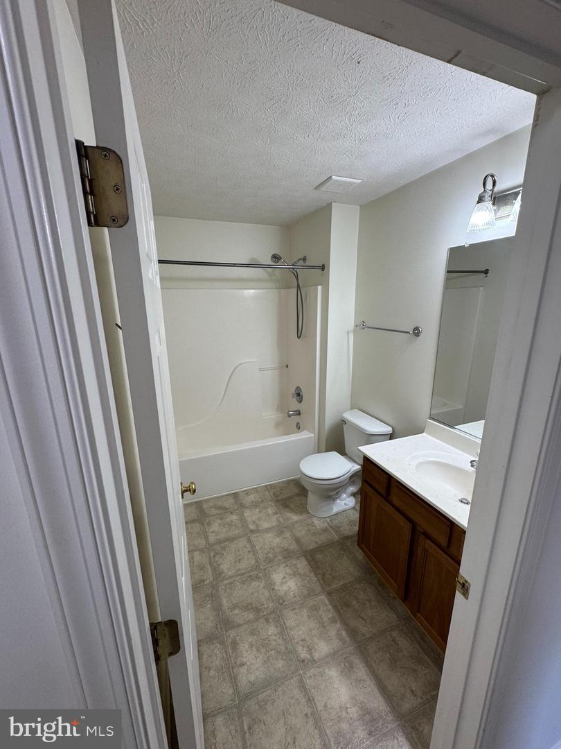 104 SEABREEZE, WINCHESTER, Virginia 22602, 3 Bedrooms Bedrooms, ,1 BathroomBathrooms,Residential,For sale,104 SEABREEZE,VAFV2033822 MLS # VAFV2033822