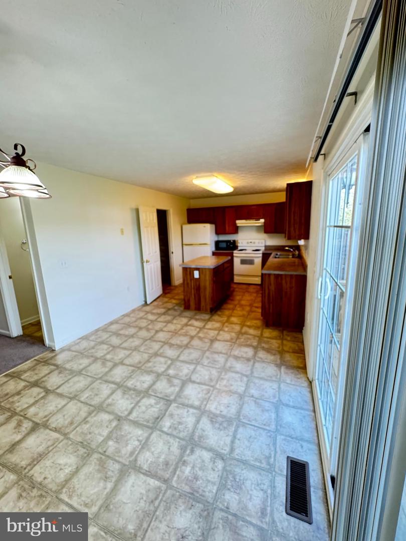 104 SEABREEZE, WINCHESTER, Virginia 22602, 3 Bedrooms Bedrooms, ,1 BathroomBathrooms,Residential,For sale,104 SEABREEZE,VAFV2033822 MLS # VAFV2033822