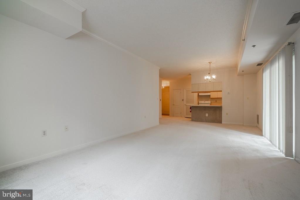 1211 S EADS ST S #401, ARLINGTON, Virginia 22202, 1 Bedroom Bedrooms, ,1 BathroomBathrooms,Residential,For sale,1211 S EADS ST S #401,VAAR2056842 MLS # VAAR2056842