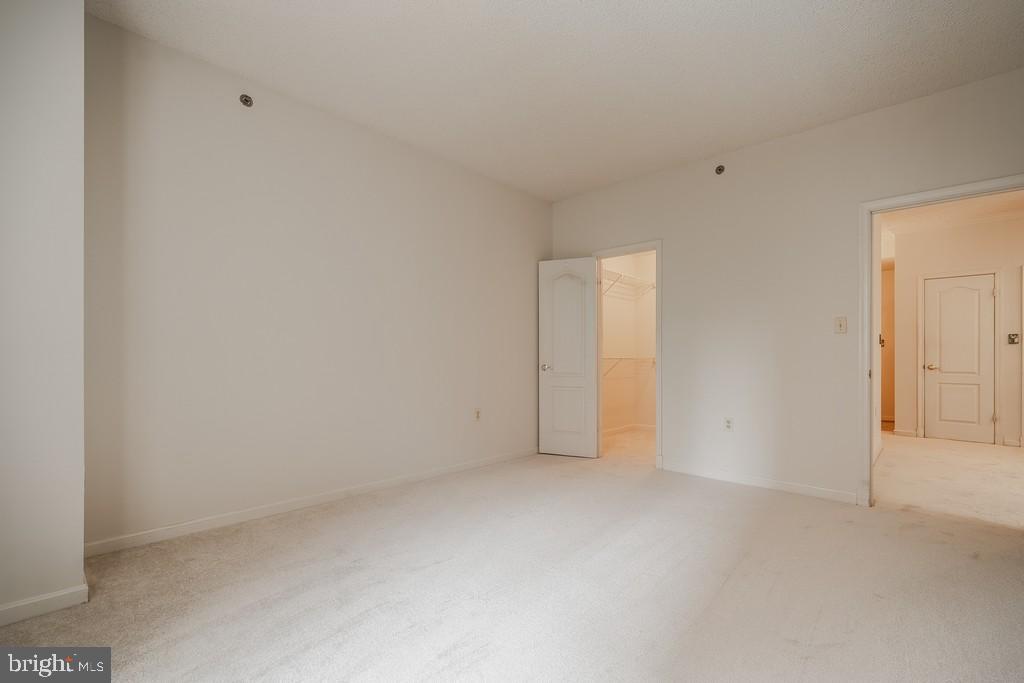 1211 S EADS ST S #401, ARLINGTON, Virginia 22202, 1 Bedroom Bedrooms, ,1 BathroomBathrooms,Residential,For sale,1211 S EADS ST S #401,VAAR2056842 MLS # VAAR2056842