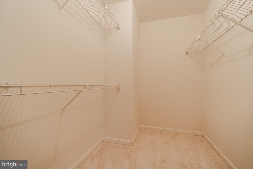 1211 S EADS ST S #401, ARLINGTON, Virginia 22202, 1 Bedroom Bedrooms, ,1 BathroomBathrooms,Residential,For sale,1211 S EADS ST S #401,VAAR2056842 MLS # VAAR2056842