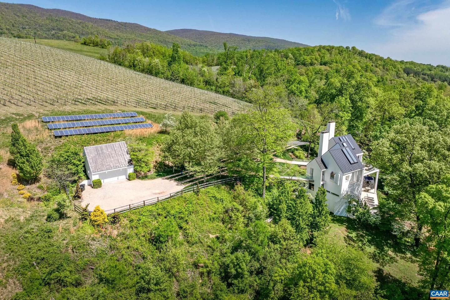 291 SADDLEBACK FARM, AFTON, Virginia 22920, 3 Bedrooms Bedrooms, ,3 BathroomsBathrooms,Residential,For sale,291 SADDLEBACK FARM,663915 MLS # 663915