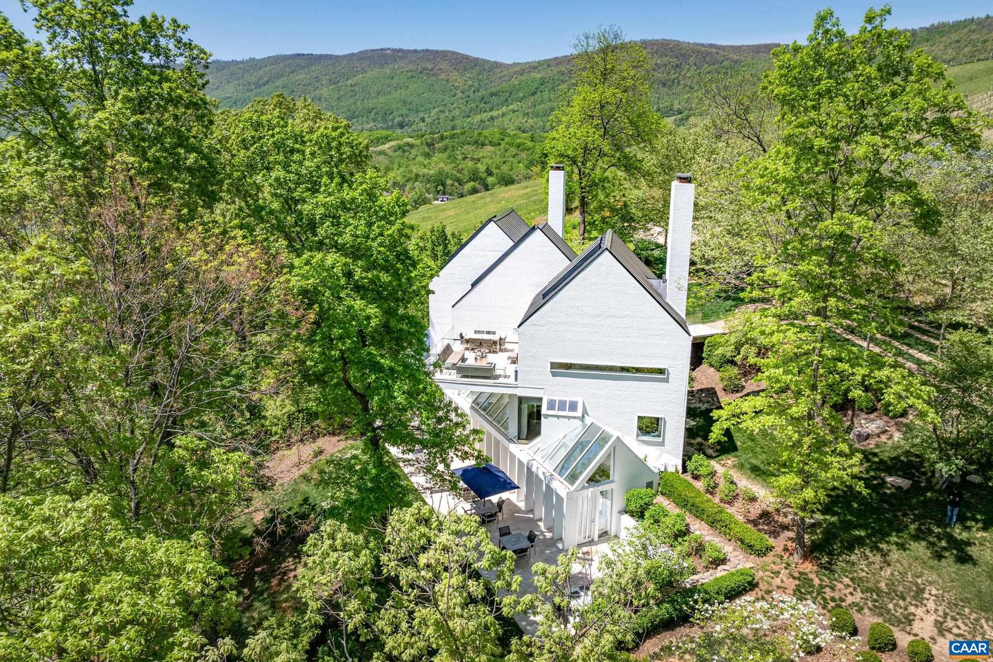 291 SADDLEBACK FARM, AFTON, Virginia 22920, 3 Bedrooms Bedrooms, ,3 BathroomsBathrooms,Residential,For sale,291 SADDLEBACK FARM,663915 MLS # 663915