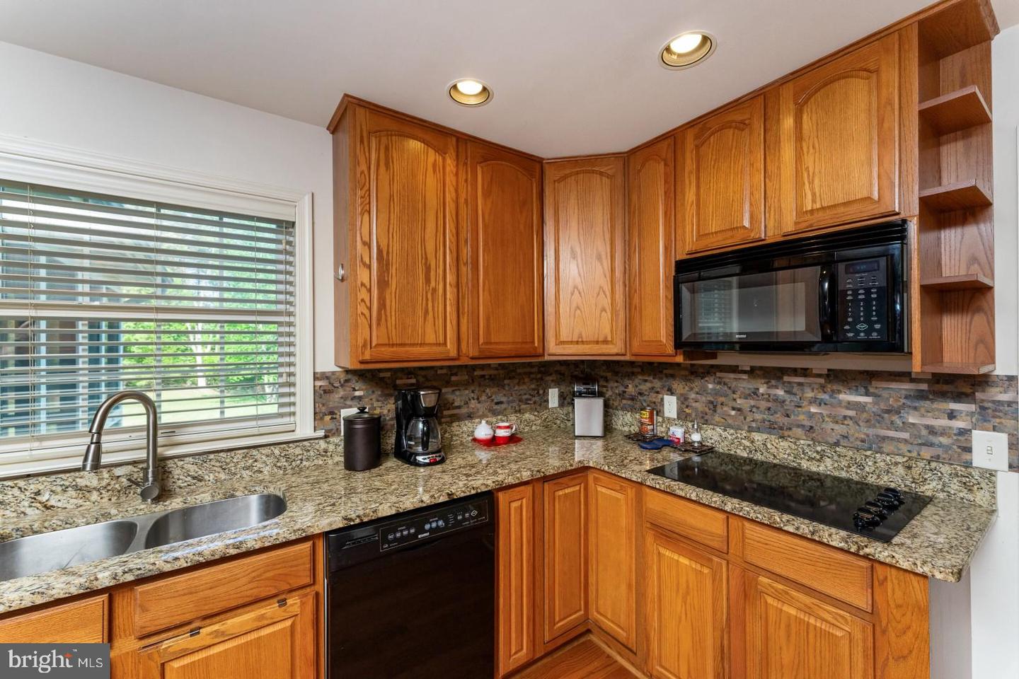 421 MOUNT OLIVE RD, FREDERICKSBURG, Virginia 22406, 5 Bedrooms Bedrooms, ,4 BathroomsBathrooms,Residential,For sale,421 MOUNT OLIVE RD,VAST2038410 MLS # VAST2038410