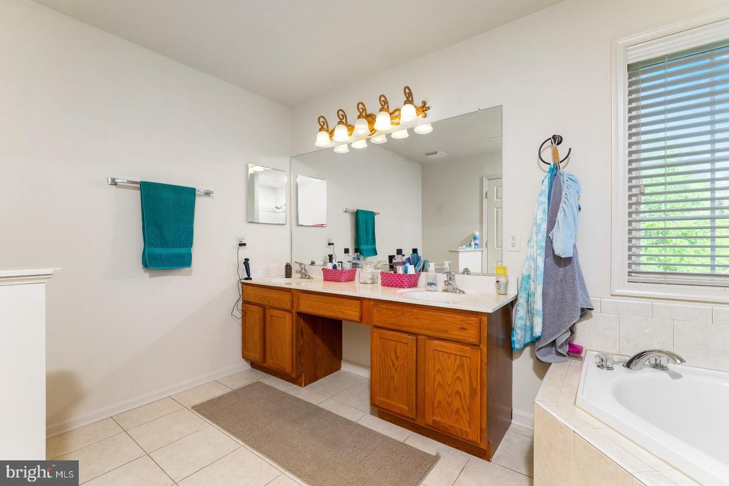 421 MOUNT OLIVE RD, FREDERICKSBURG, Virginia 22406, 5 Bedrooms Bedrooms, ,4 BathroomsBathrooms,Residential,For sale,421 MOUNT OLIVE RD,VAST2038410 MLS # VAST2038410