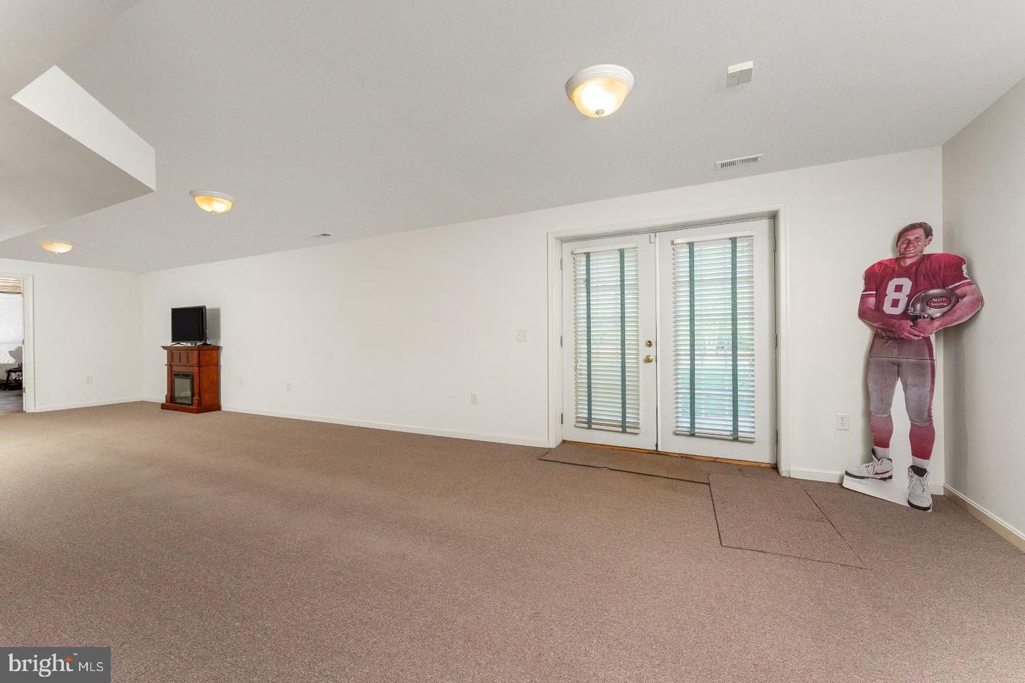 421 MOUNT OLIVE RD, FREDERICKSBURG, Virginia 22406, 5 Bedrooms Bedrooms, ,4 BathroomsBathrooms,Residential,For sale,421 MOUNT OLIVE RD,VAST2038410 MLS # VAST2038410