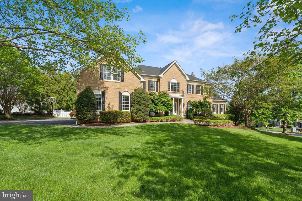 43526 PUMPKIN RIDGE CT, ASHBURN, Virginia 20147, 6 Bedrooms Bedrooms, ,4 BathroomsBathrooms,Residential,For sale,43526 PUMPKIN RIDGE CT,VALO2095266 MLS # VALO2095266