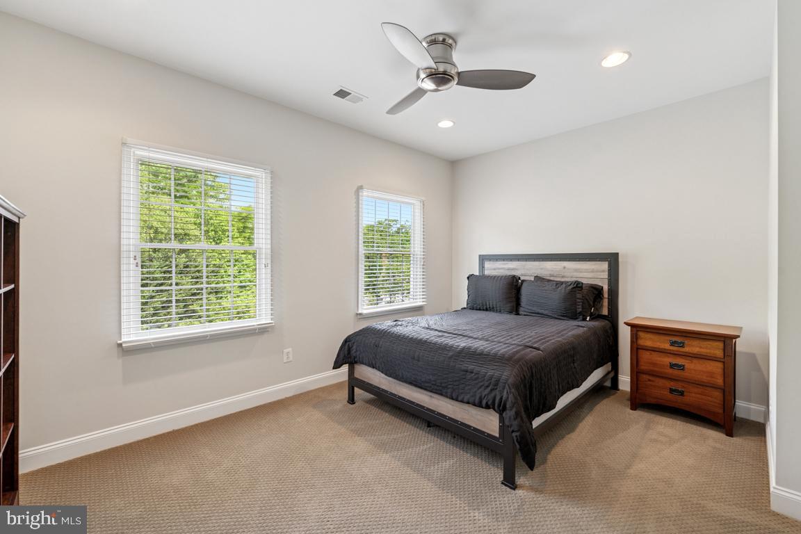 43526 PUMPKIN RIDGE CT, ASHBURN, Virginia 20147, 6 Bedrooms Bedrooms, ,4 BathroomsBathrooms,Residential,For sale,43526 PUMPKIN RIDGE CT,VALO2095266 MLS # VALO2095266