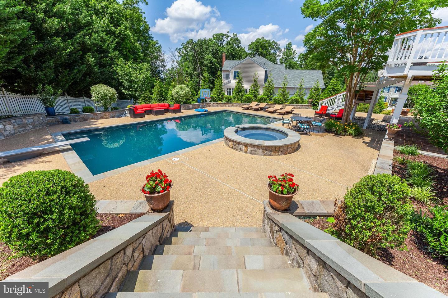 43526 PUMPKIN RIDGE CT, ASHBURN, Virginia 20147, 6 Bedrooms Bedrooms, ,4 BathroomsBathrooms,Residential,For sale,43526 PUMPKIN RIDGE CT,VALO2095266 MLS # VALO2095266