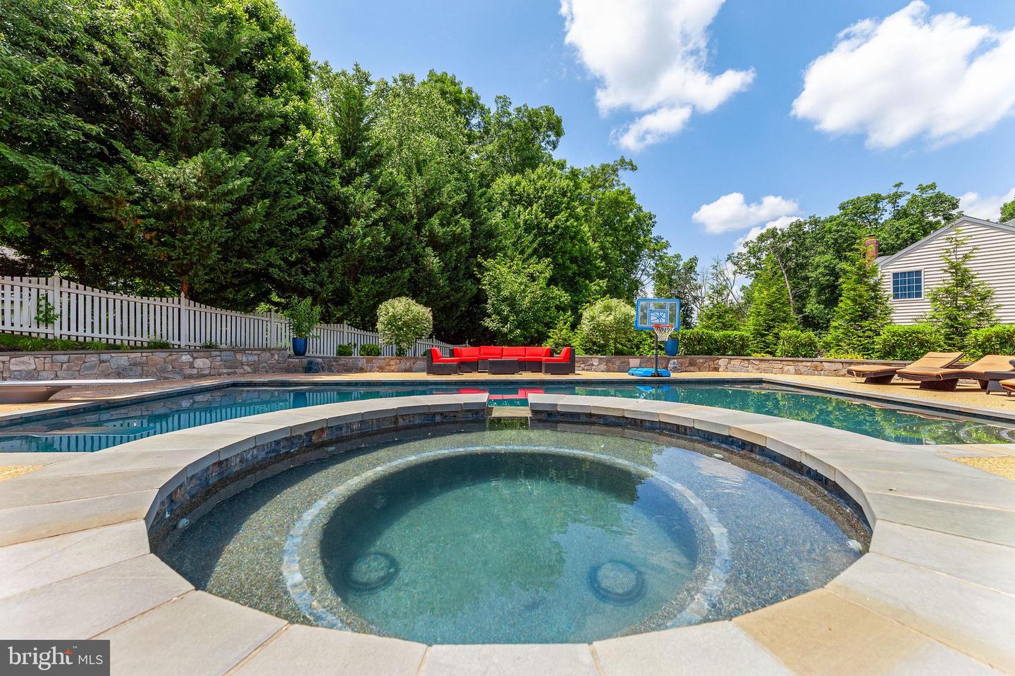43526 PUMPKIN RIDGE CT, ASHBURN, Virginia 20147, 6 Bedrooms Bedrooms, ,4 BathroomsBathrooms,Residential,For sale,43526 PUMPKIN RIDGE CT,VALO2095266 MLS # VALO2095266