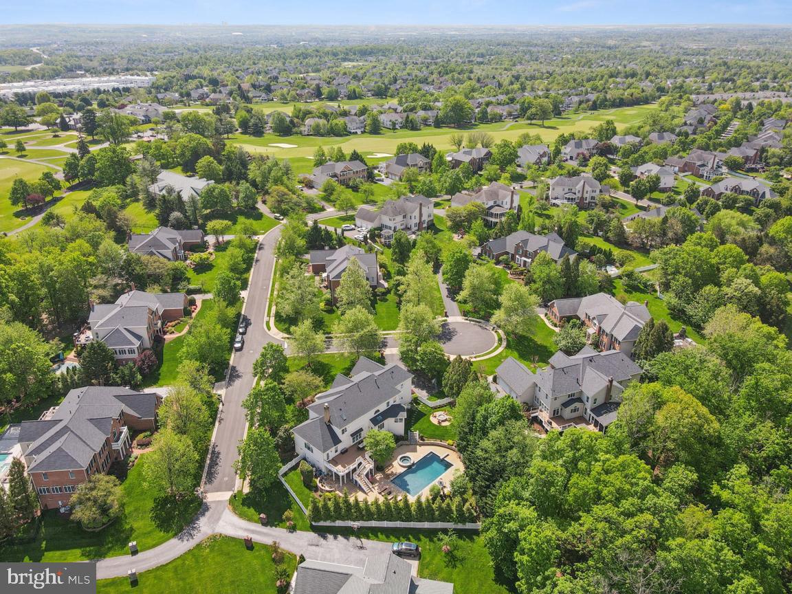 43526 PUMPKIN RIDGE CT, ASHBURN, Virginia 20147, 6 Bedrooms Bedrooms, ,4 BathroomsBathrooms,Residential,For sale,43526 PUMPKIN RIDGE CT,VALO2095266 MLS # VALO2095266