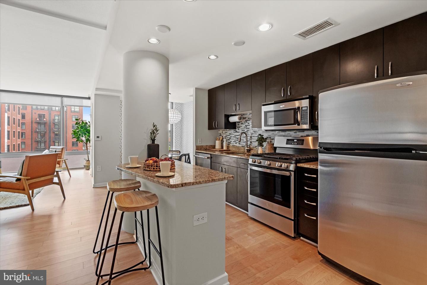 475 K ST NW #817, WASHINGTON, District Of Columbia 20001, 1 Bedroom Bedrooms, 4 Rooms Rooms,1 BathroomBathrooms,Residential,For sale,475 K ST NW #817,DCDC2198354 MLS # DCDC2198354