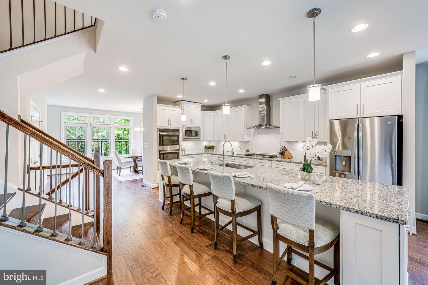 7242 MAGPIE LN, FALLS CHURCH, Virginia 22043, 4 Bedrooms Bedrooms, ,3 BathroomsBathrooms,Residential,For sale,7242 MAGPIE LN,VAFX2237884 MLS # VAFX2237884