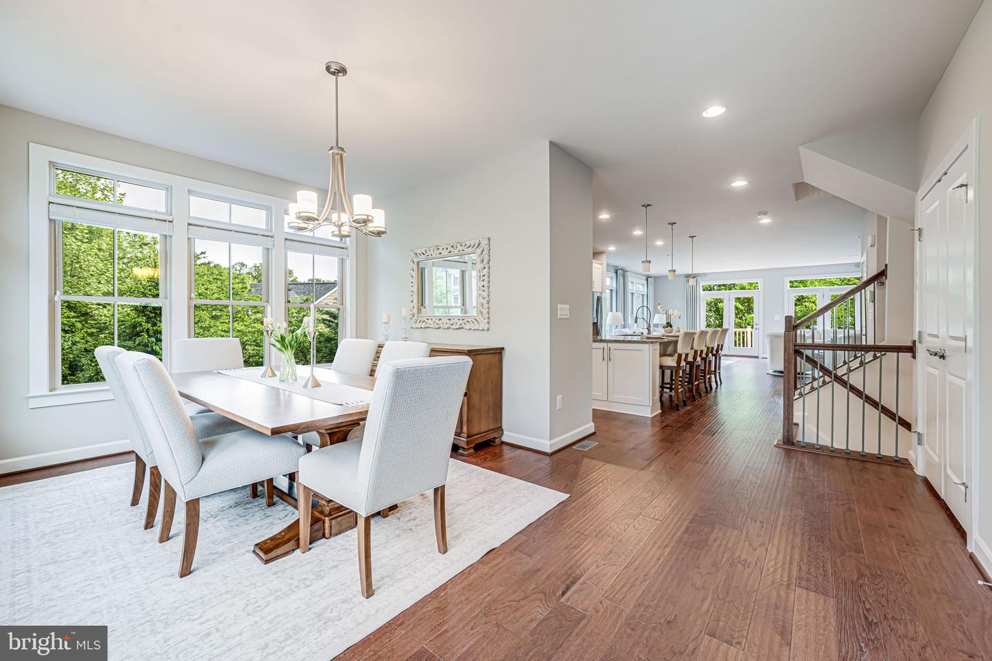 7242 MAGPIE LN, FALLS CHURCH, Virginia 22043, 4 Bedrooms Bedrooms, ,3 BathroomsBathrooms,Residential,For sale,7242 MAGPIE LN,VAFX2237884 MLS # VAFX2237884