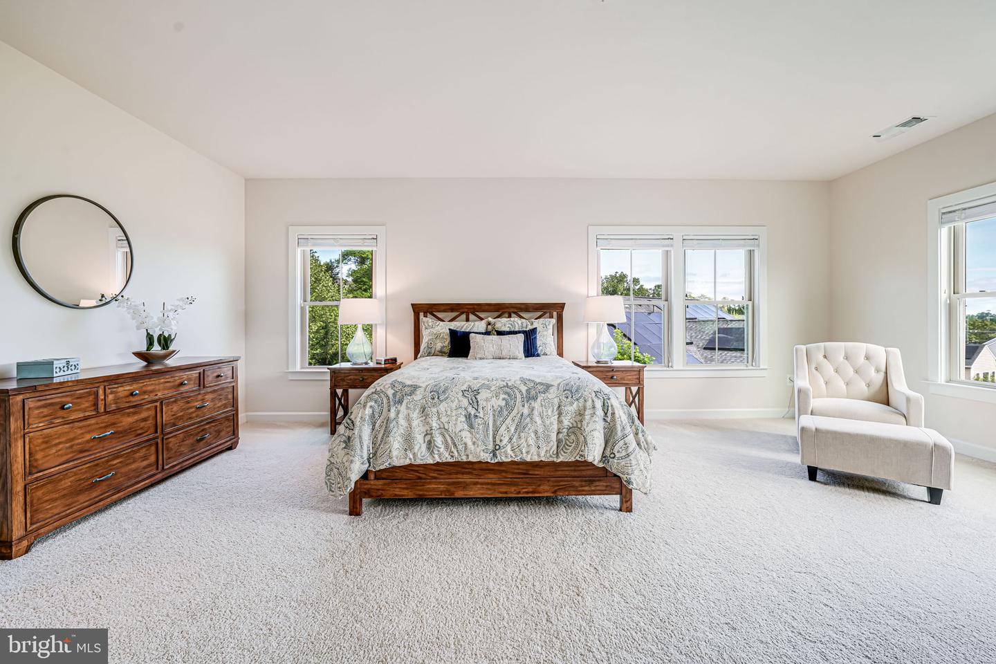 7242 MAGPIE LN, FALLS CHURCH, Virginia 22043, 4 Bedrooms Bedrooms, ,3 BathroomsBathrooms,Residential,For sale,7242 MAGPIE LN,VAFX2237884 MLS # VAFX2237884