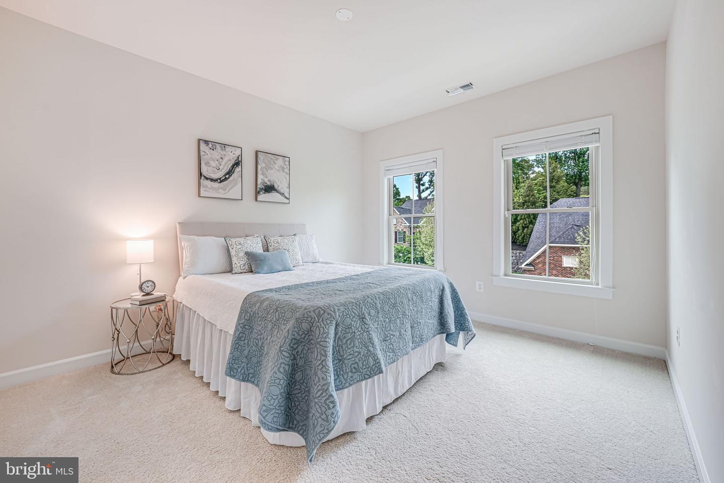 7242 MAGPIE LN, FALLS CHURCH, Virginia 22043, 4 Bedrooms Bedrooms, ,3 BathroomsBathrooms,Residential,For sale,7242 MAGPIE LN,VAFX2237884 MLS # VAFX2237884