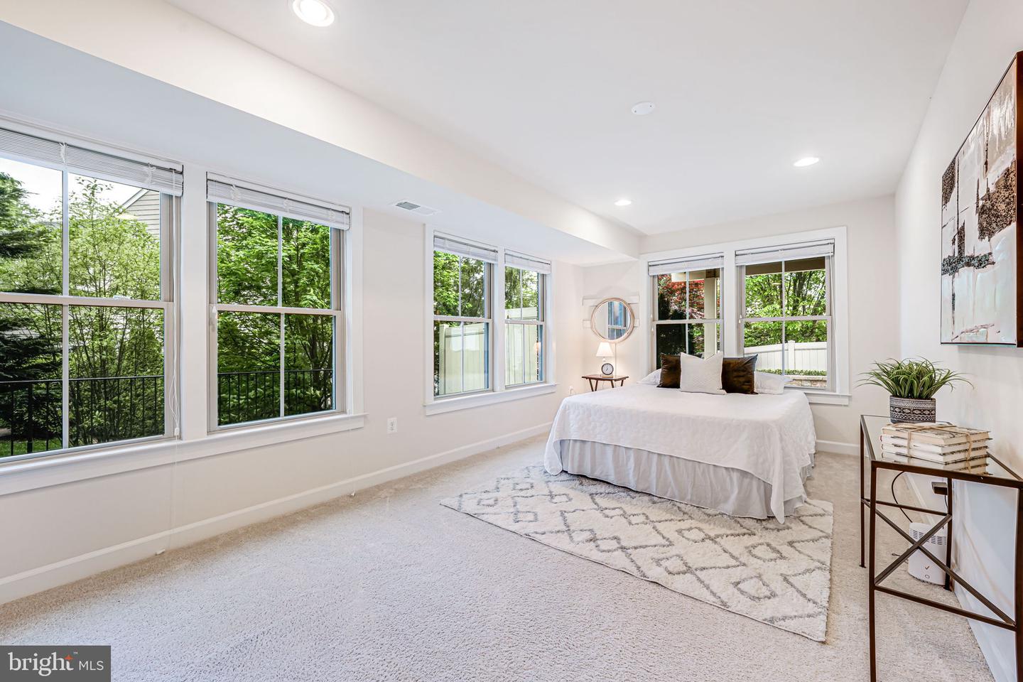 7242 MAGPIE LN, FALLS CHURCH, Virginia 22043, 4 Bedrooms Bedrooms, ,3 BathroomsBathrooms,Residential,For sale,7242 MAGPIE LN,VAFX2237884 MLS # VAFX2237884