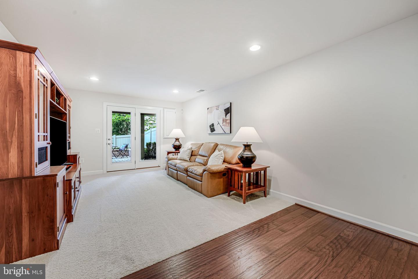 7242 MAGPIE LN, FALLS CHURCH, Virginia 22043, 4 Bedrooms Bedrooms, ,3 BathroomsBathrooms,Residential,For sale,7242 MAGPIE LN,VAFX2237884 MLS # VAFX2237884