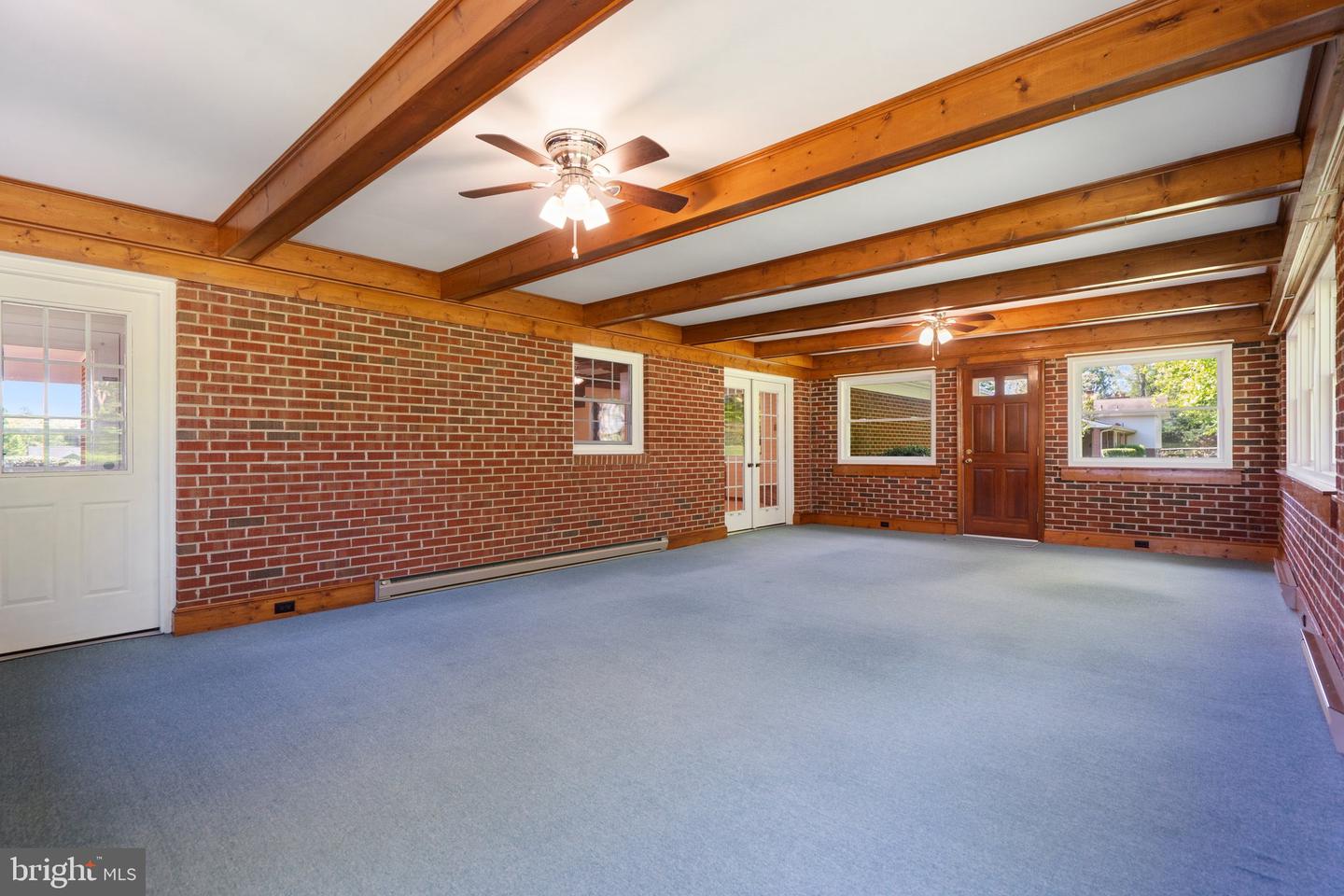 19084 COLONIAL DR, CULPEPER, Virginia 22701, 3 Bedrooms Bedrooms, ,2 BathroomsBathrooms,Residential,For sale,19084 COLONIAL DR,VACU2010440 MLS # VACU2010440