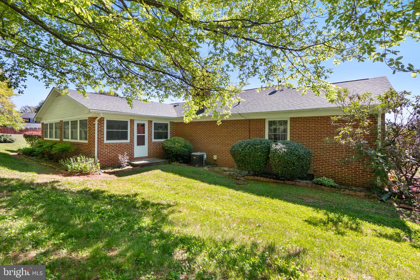 19084 COLONIAL DR, CULPEPER, Virginia 22701, 3 Bedrooms Bedrooms, ,2 BathroomsBathrooms,Residential,For sale,19084 COLONIAL DR,VACU2010440 MLS # VACU2010440