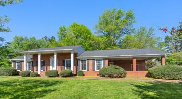 19084 COLONIAL DR, CULPEPER, Virginia 22701, 3 Bedrooms Bedrooms, ,2 BathroomsBathrooms,Residential,For sale,19084 COLONIAL DR,VACU2010440 MLS # VACU2010440
