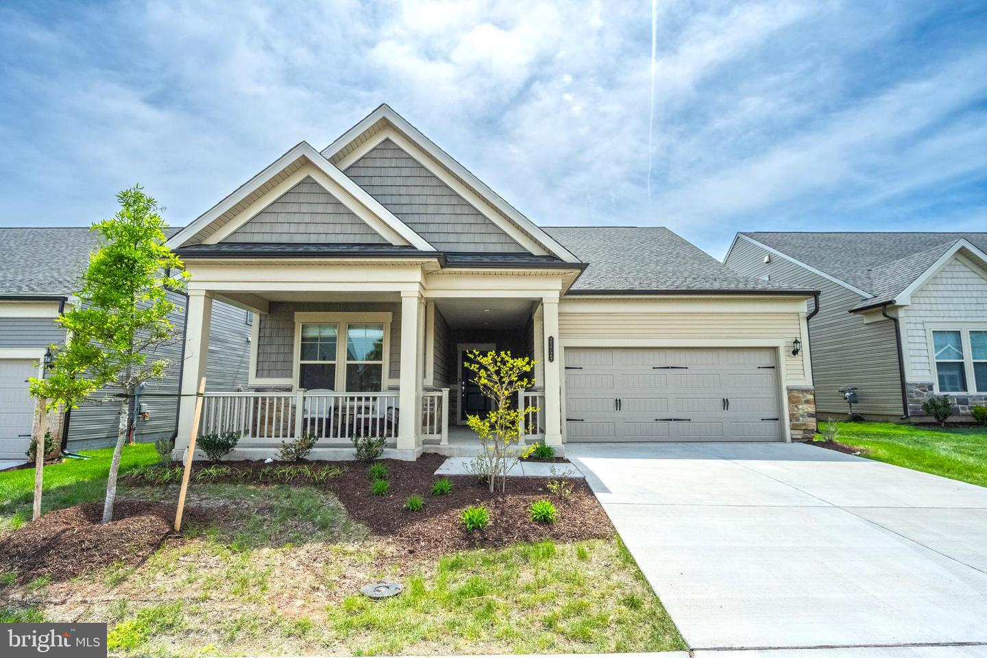 21729 HAWKSBILL HIGH CIR, STERLING, Virginia 20164, 3 Bedrooms Bedrooms, ,3 BathroomsBathrooms,Residential,For sale,21729 HAWKSBILL HIGH CIR,VALO2095276 MLS # VALO2095276