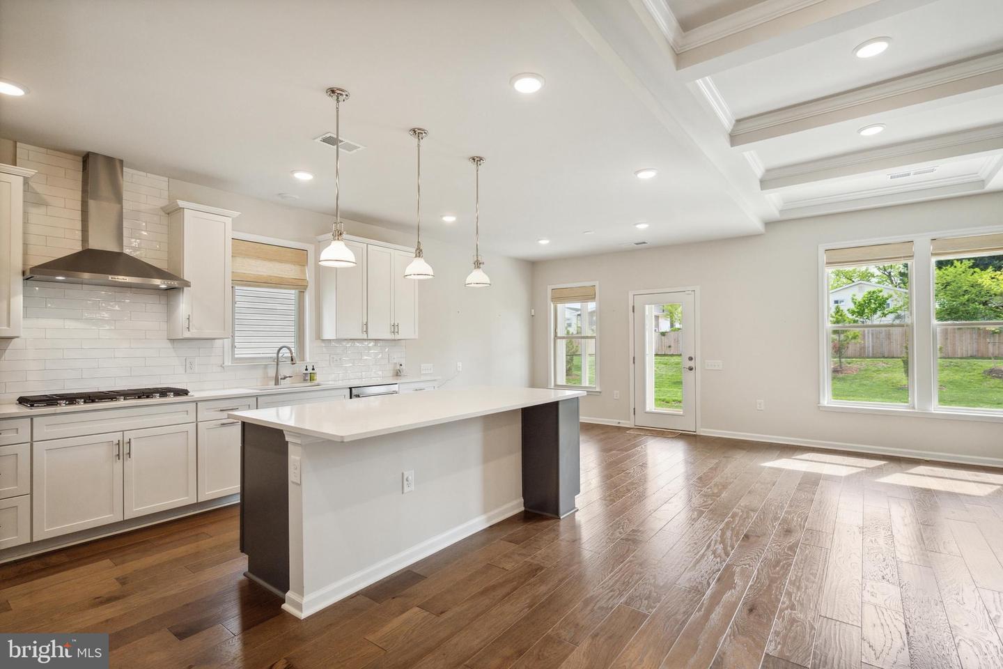 21729 HAWKSBILL HIGH CIR, STERLING, Virginia 20164, 3 Bedrooms Bedrooms, ,3 BathroomsBathrooms,Residential,For sale,21729 HAWKSBILL HIGH CIR,VALO2095276 MLS # VALO2095276