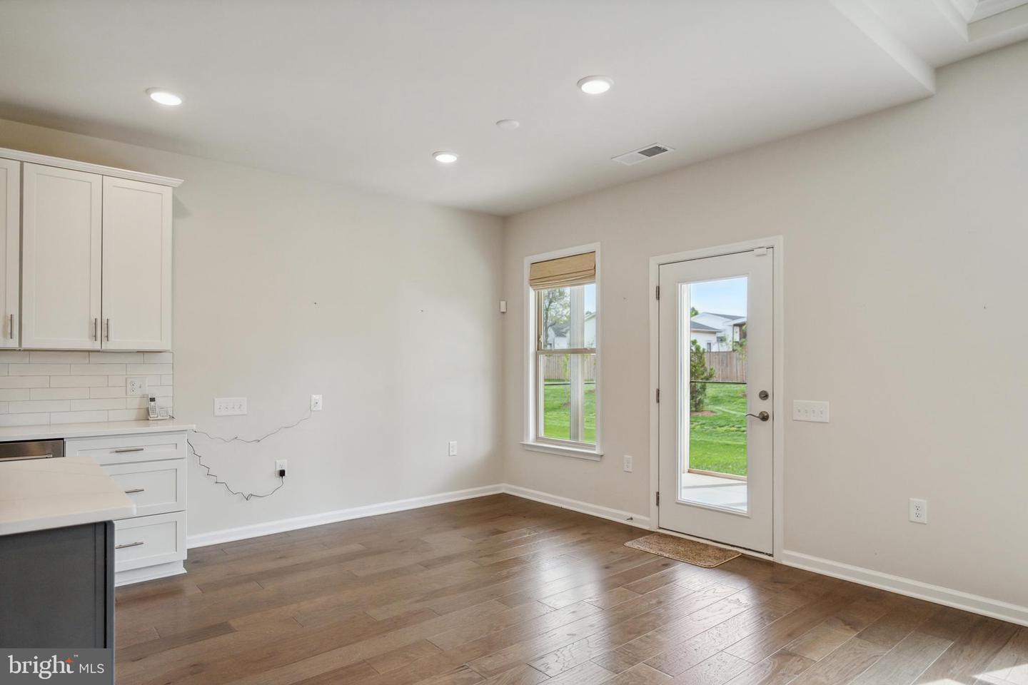 21729 HAWKSBILL HIGH CIR, STERLING, Virginia 20164, 3 Bedrooms Bedrooms, ,3 BathroomsBathrooms,Residential,For sale,21729 HAWKSBILL HIGH CIR,VALO2095276 MLS # VALO2095276