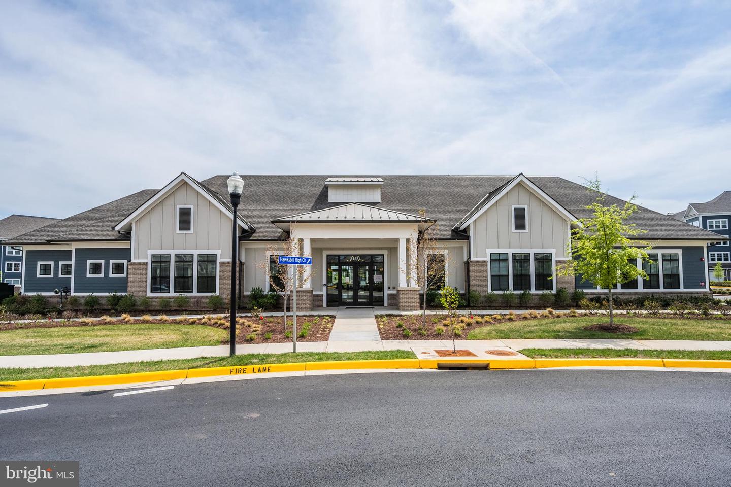 21729 HAWKSBILL HIGH CIR, STERLING, Virginia 20164, 3 Bedrooms Bedrooms, ,3 BathroomsBathrooms,Residential,For sale,21729 HAWKSBILL HIGH CIR,VALO2095276 MLS # VALO2095276