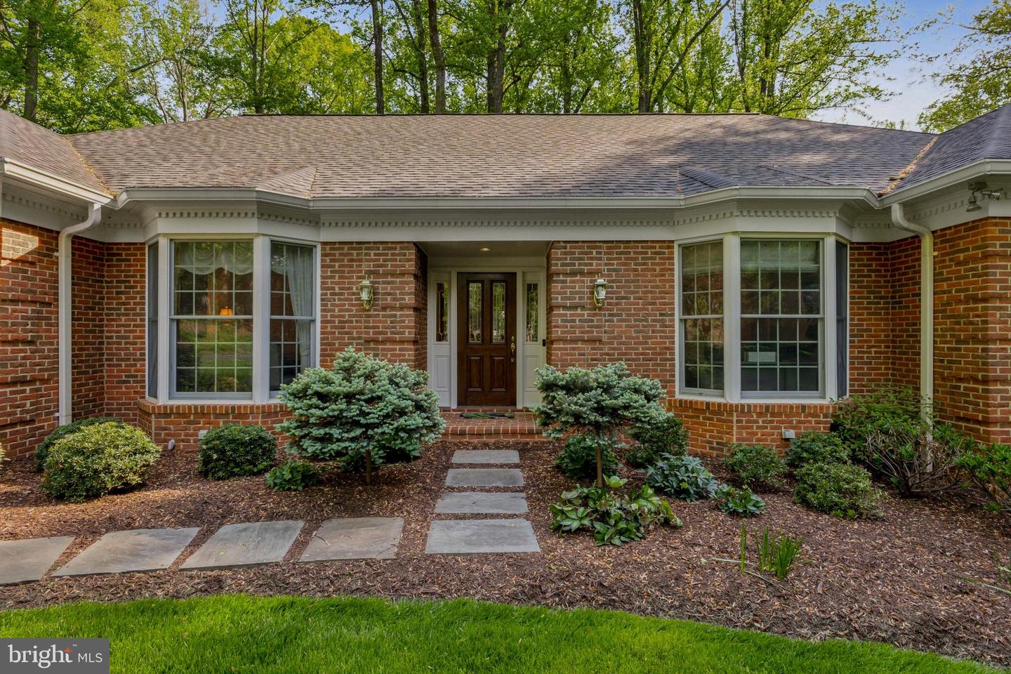 6832 SANDSTONE CT, WARRENTON, Virginia 20187, 3 Bedrooms Bedrooms, ,2 BathroomsBathrooms,Residential,For sale,6832 SANDSTONE CT,VAFQ2016448 MLS # VAFQ2016448