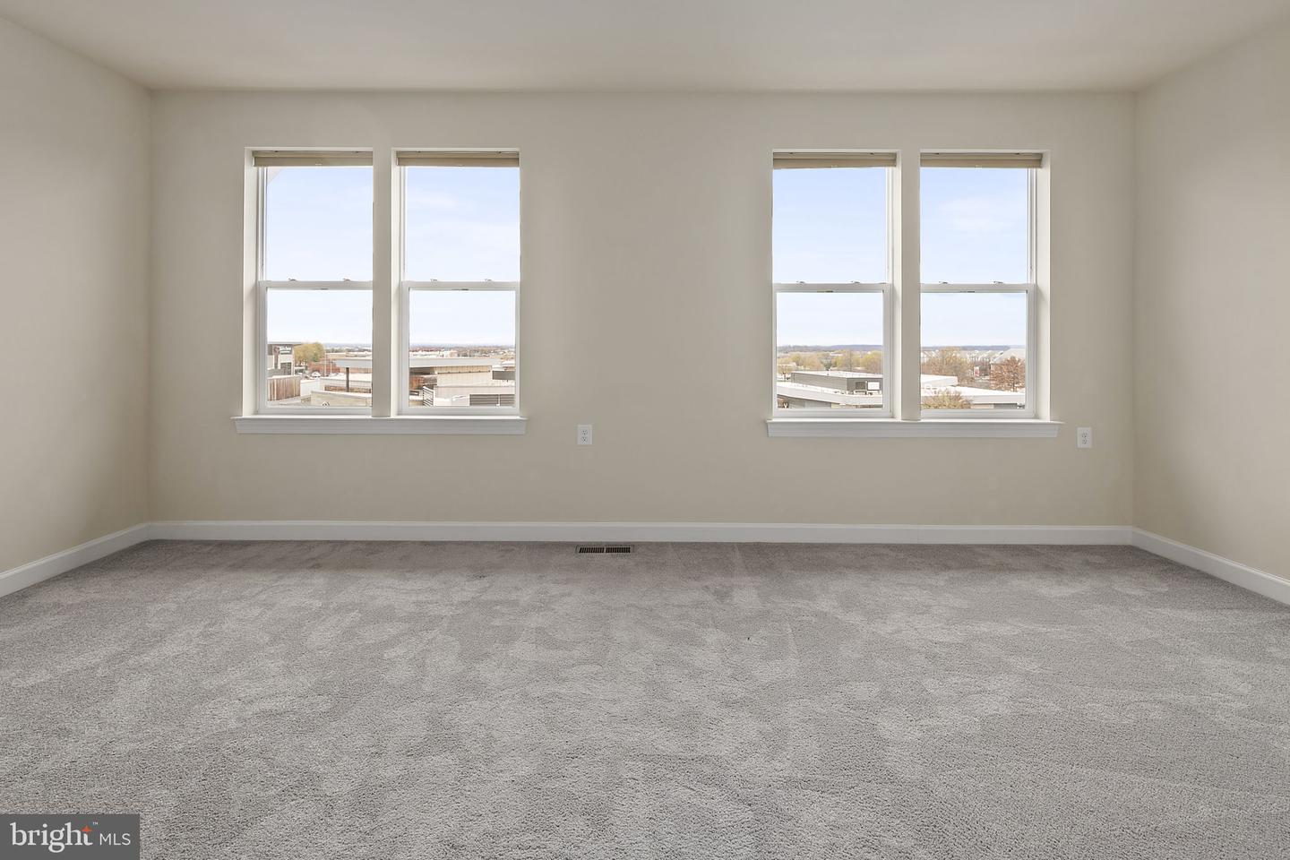 46412 RILASSARE TER, STERLING, Virginia 20164, 3 Bedrooms Bedrooms, ,3 BathroomsBathrooms,Residential,For sale,46412 RILASSARE TER,VALO2095248 MLS # VALO2095248