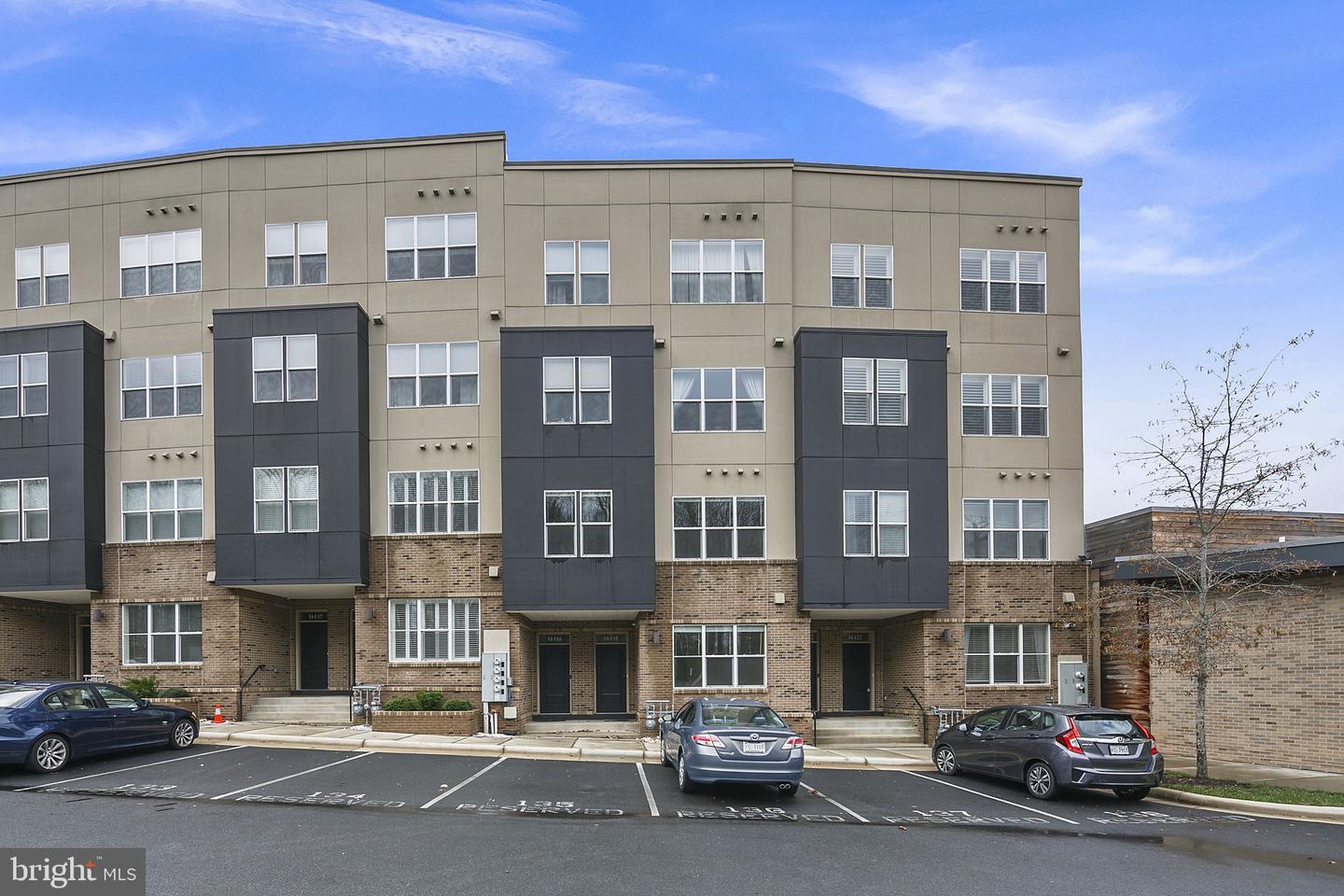46412 RILASSARE TER, STERLING, Virginia 20164, 3 Bedrooms Bedrooms, ,3 BathroomsBathrooms,Residential,For sale,46412 RILASSARE TER,VALO2095248 MLS # VALO2095248