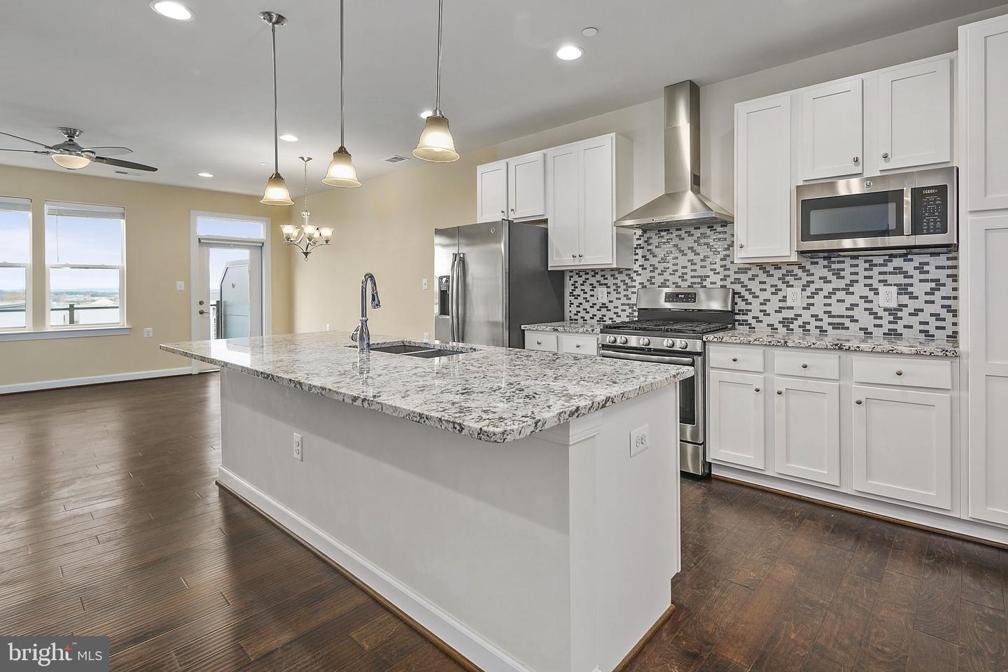 46412 RILASSARE TER, STERLING, Virginia 20164, 3 Bedrooms Bedrooms, ,3 BathroomsBathrooms,Residential,For sale,46412 RILASSARE TER,VALO2095248 MLS # VALO2095248