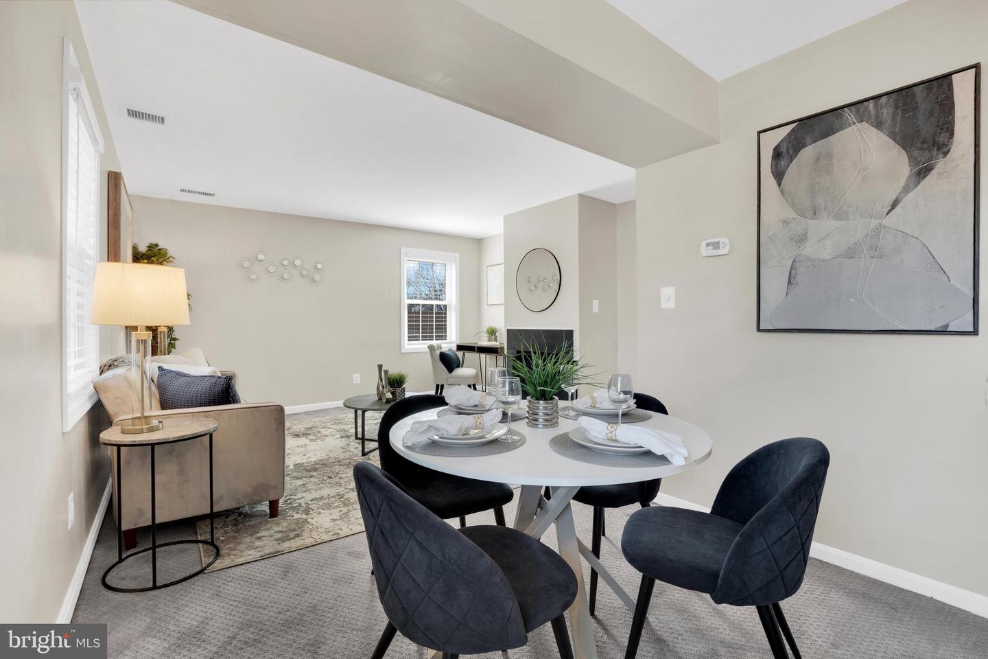 1409 E ABINGDON DR #4, ALEXANDRIA, Virginia 22314, 1 Bedroom Bedrooms, ,1 BathroomBathrooms,Residential,For sale,1409 E ABINGDON DR #4,VAAX2044802 MLS # VAAX2044802