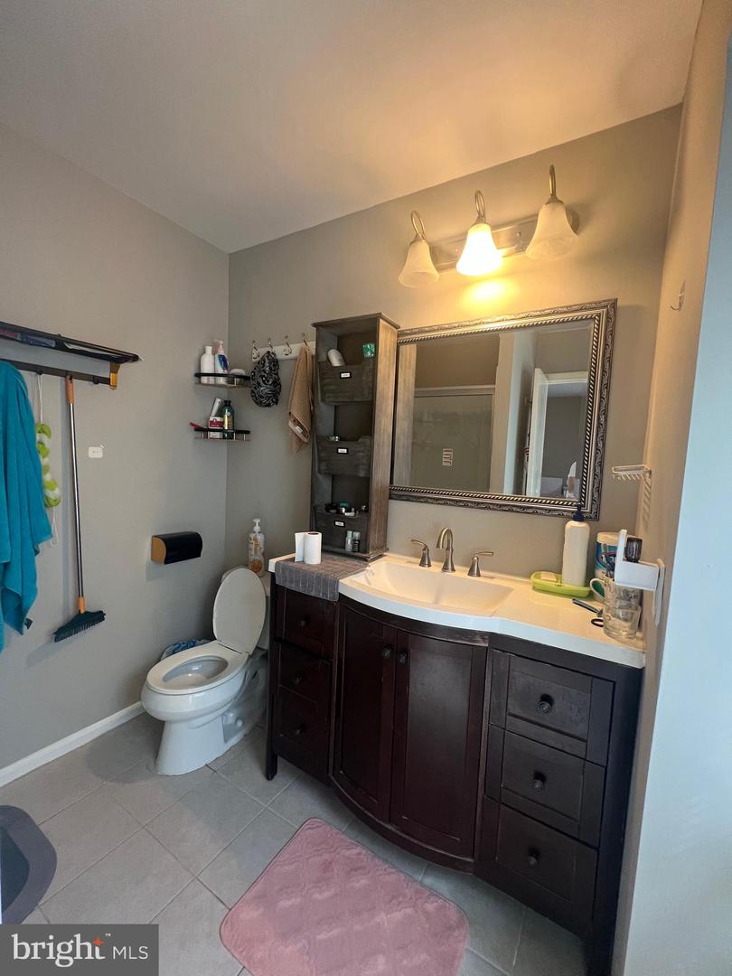 5354 ANCHOR CT, FAIRFAX, Virginia 22032, 3 Bedrooms Bedrooms, ,2 BathroomsBathrooms,Residential,For sale,5354 ANCHOR CT,VAFX2237920 MLS # VAFX2237920