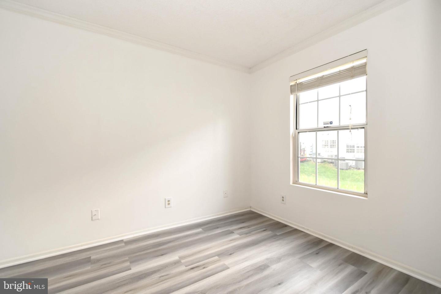 1108 HUNTMASTER TER NE #102, LEESBURG, Virginia 20176, 2 Bedrooms Bedrooms, ,1 BathroomBathrooms,Residential,For sale,1108 HUNTMASTER TER NE #102,VALO2095320 MLS # VALO2095320