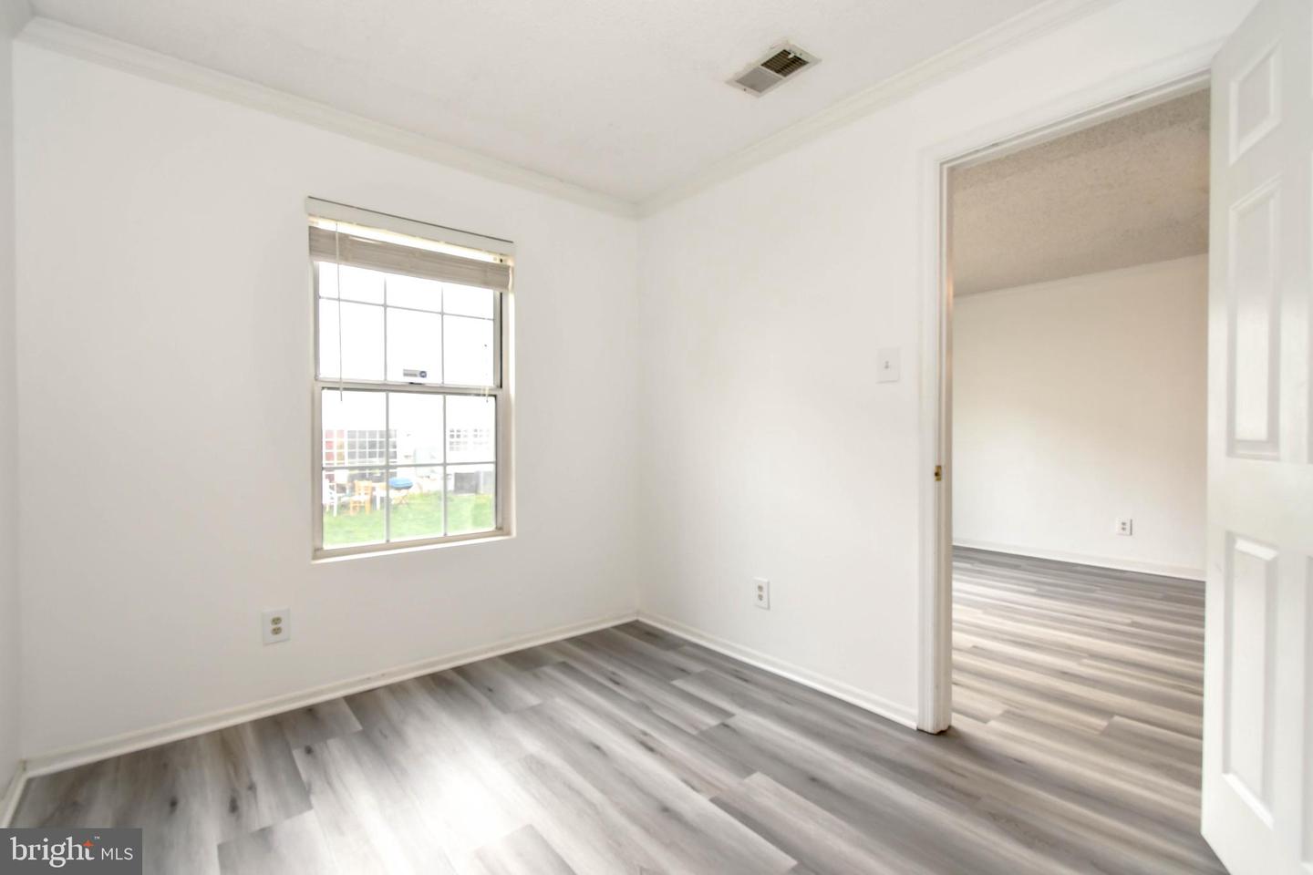 1108 HUNTMASTER TER NE #102, LEESBURG, Virginia 20176, 2 Bedrooms Bedrooms, ,1 BathroomBathrooms,Residential,For sale,1108 HUNTMASTER TER NE #102,VALO2095320 MLS # VALO2095320