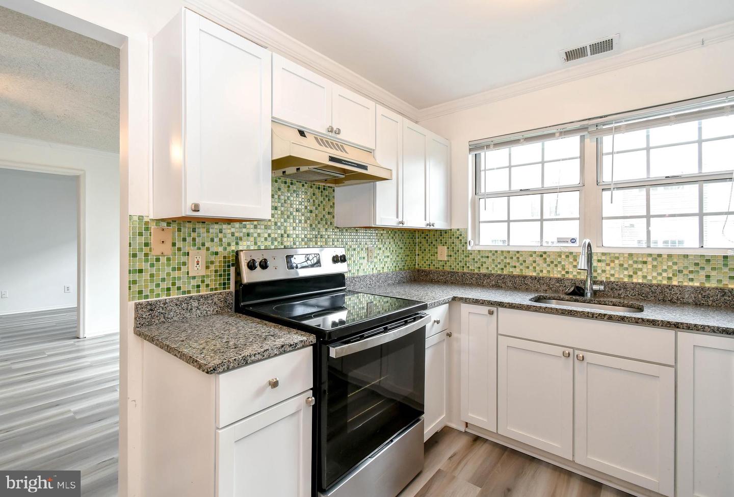 1108 HUNTMASTER TER NE #102, LEESBURG, Virginia 20176, 2 Bedrooms Bedrooms, ,1 BathroomBathrooms,Residential,For sale,1108 HUNTMASTER TER NE #102,VALO2095320 MLS # VALO2095320