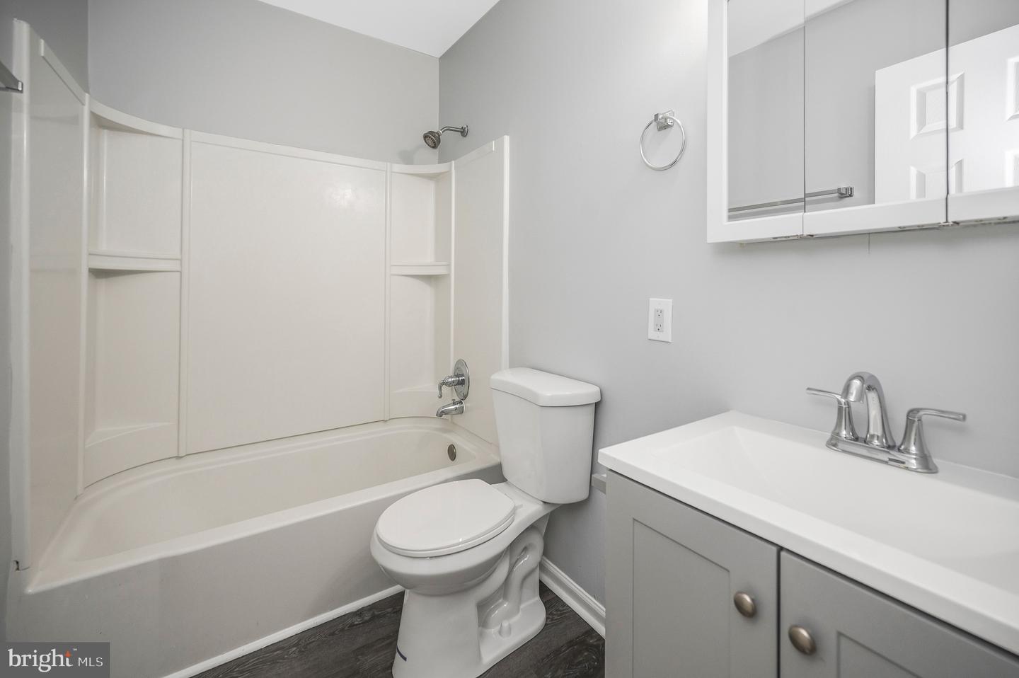 712 OLDE GREENWICH CIR, FREDERICKSBURG, Virginia 22408, 4 Bedrooms Bedrooms, ,2 BathroomsBathrooms,Residential,For sale,712 OLDE GREENWICH CIR,VASP2032728 MLS # VASP2032728