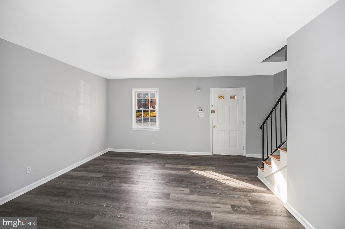 712 OLDE GREENWICH CIR, FREDERICKSBURG, Virginia 22408, 4 Bedrooms Bedrooms, ,2 BathroomsBathrooms,Residential,For sale,712 OLDE GREENWICH CIR,VASP2032728 MLS # VASP2032728
