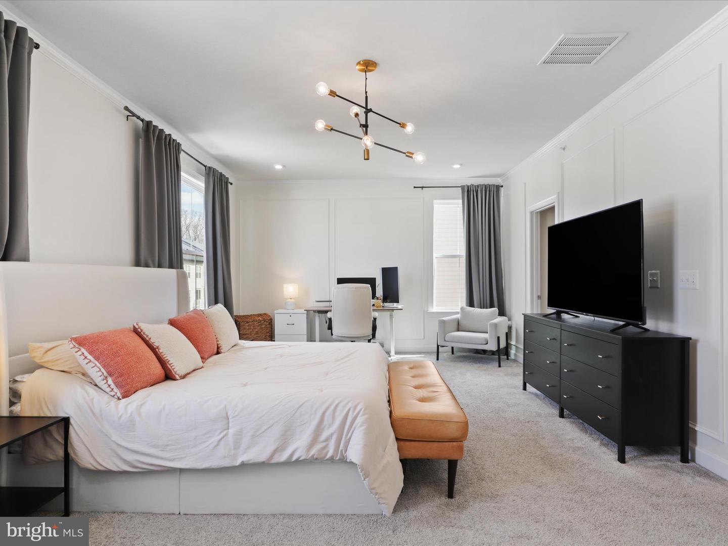 12363 AZURE LN #42, FAIRFAX, Virginia 22033, 3 Bedrooms Bedrooms, ,2 BathroomsBathrooms,Residential,For sale,12363 AZURE LN #42,VAFX2237970 MLS # VAFX2237970