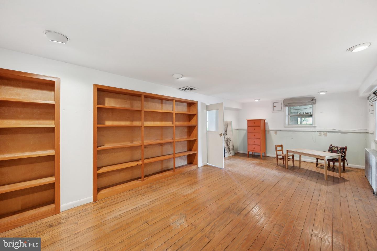 5609 SHERIER PL NW, WASHINGTON, District Of Columbia 20016, 4 Bedrooms Bedrooms, ,3 BathroomsBathrooms,Residential,For sale,5609 SHERIER PL NW,DCDC2198420 MLS # DCDC2198420
