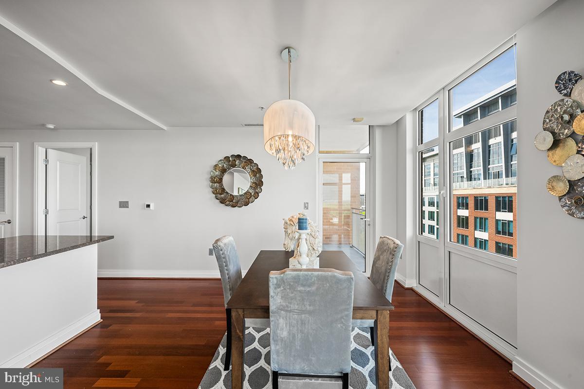 8220 CRESTWOOD HEIGHTS DR #1705, MCLEAN, Virginia 22102, 2 Bedrooms Bedrooms, ,2 BathroomsBathrooms,Residential,For sale,8220 CRESTWOOD HEIGHTS DR #1705,VAFX2237980 MLS # VAFX2237980