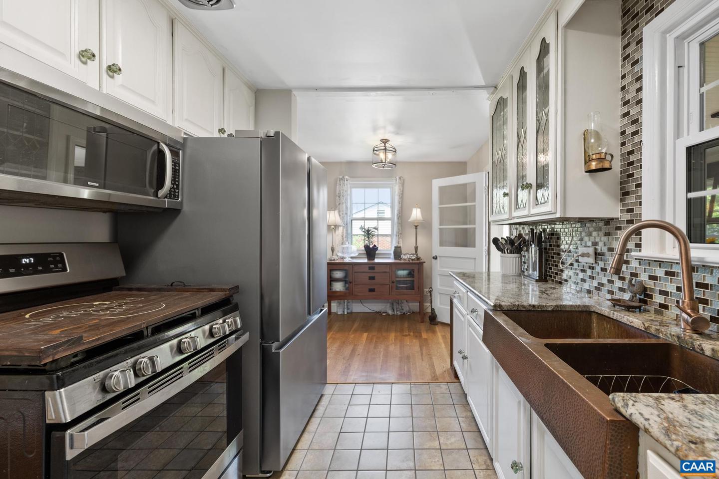 1014 HOLMES AVE, CHARLOTTESVILLE, Virginia 22901, 2 Bedrooms Bedrooms, ,1 BathroomBathrooms,Residential,For sale,1014 HOLMES AVE,663948 MLS # 663948